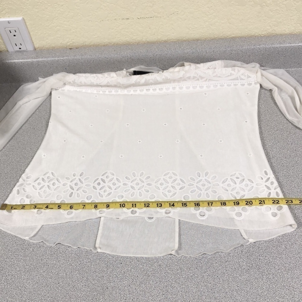 Ness Blouse with shear inserts - Picture 12 of 12